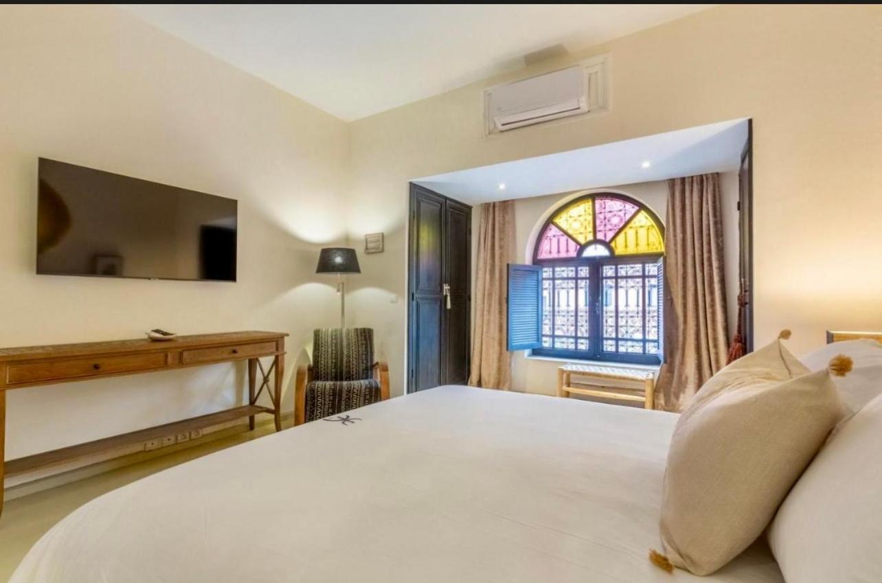 "Le 21", Exclusive Luxury Duplex 400M From Jemaa El Fna Place -Hammam-Jacuzzi-Koutoubia View-Roof Terrace -Speed Wifi Marrakesh Exterior photo